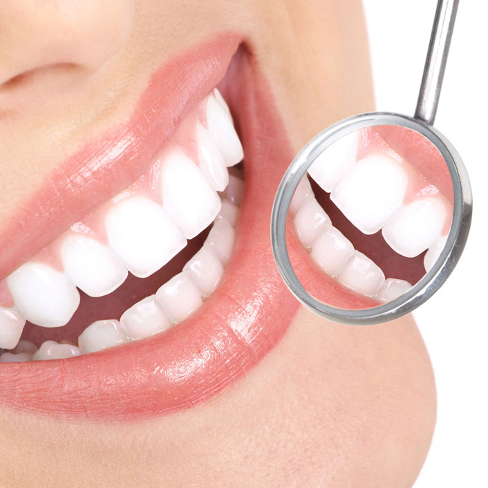mouth smiling with mirror